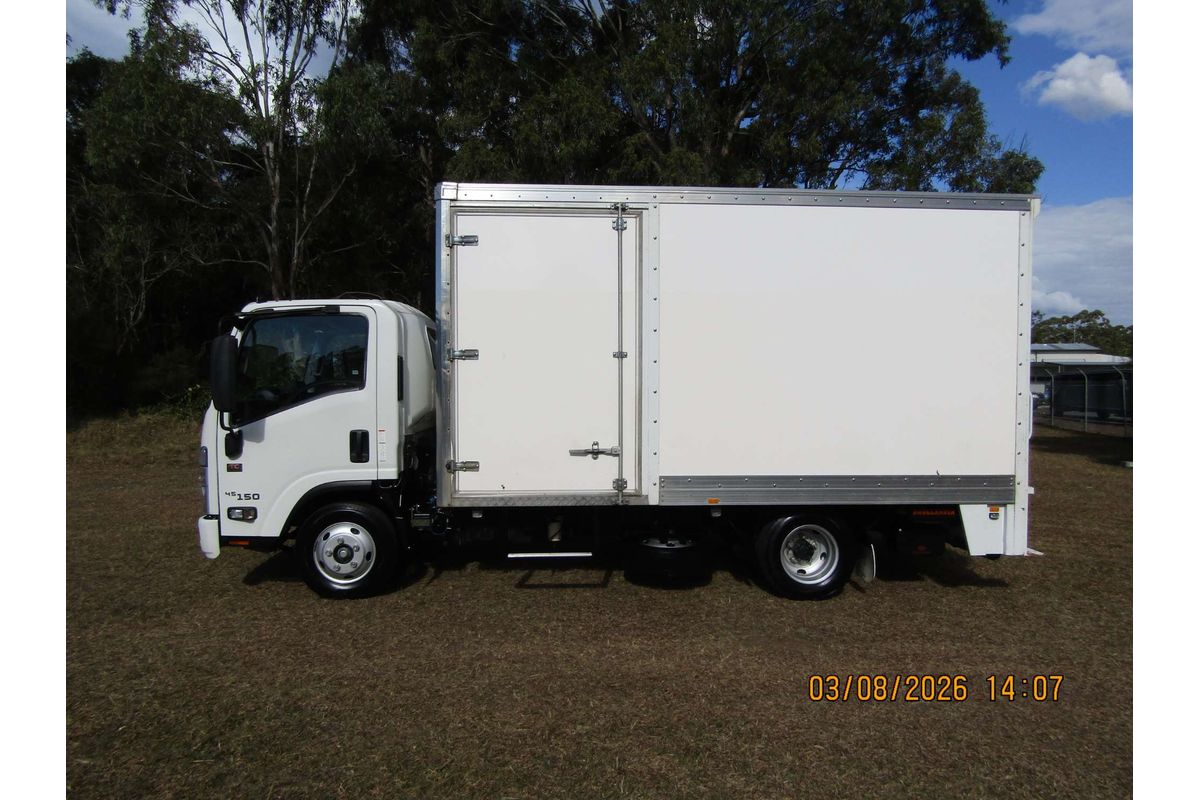 2023 Isuzu NNR 45-150 (MWB) NH MY21 REAR WHEEL DRIVE image 9