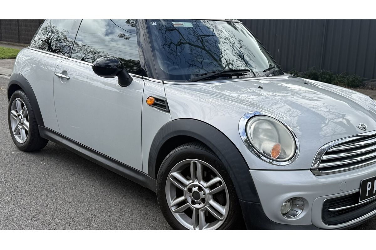 2010 MINI Hatch Cooper Chilli R56