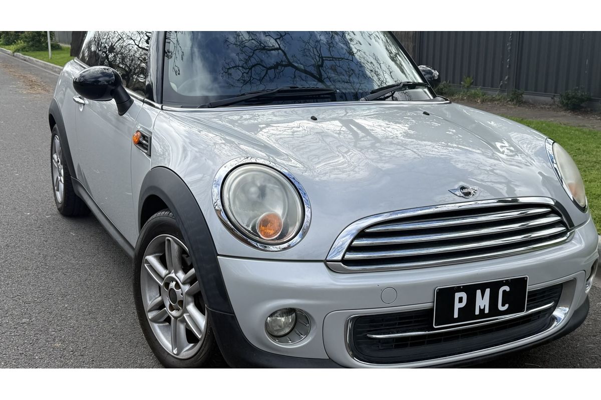 2010 MINI Hatch Cooper Chilli R56