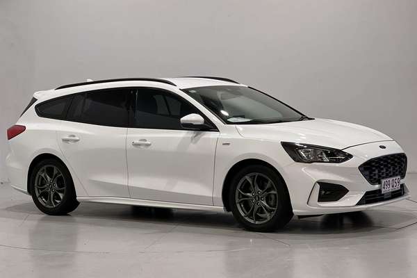 2018 Ford Focus ST-Line SA