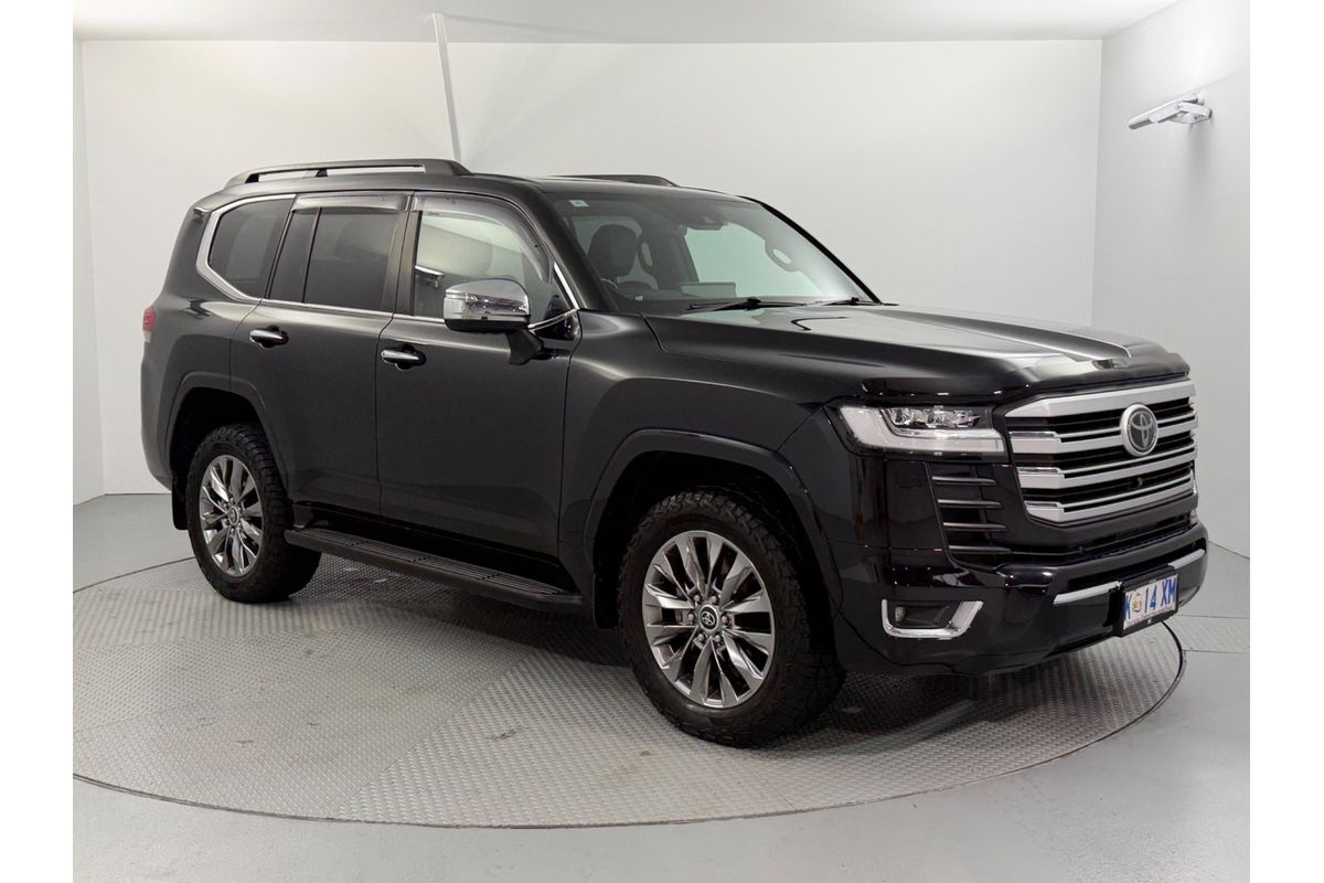 2023 Toyota Landcruiser Sahara ZX FJA300R
