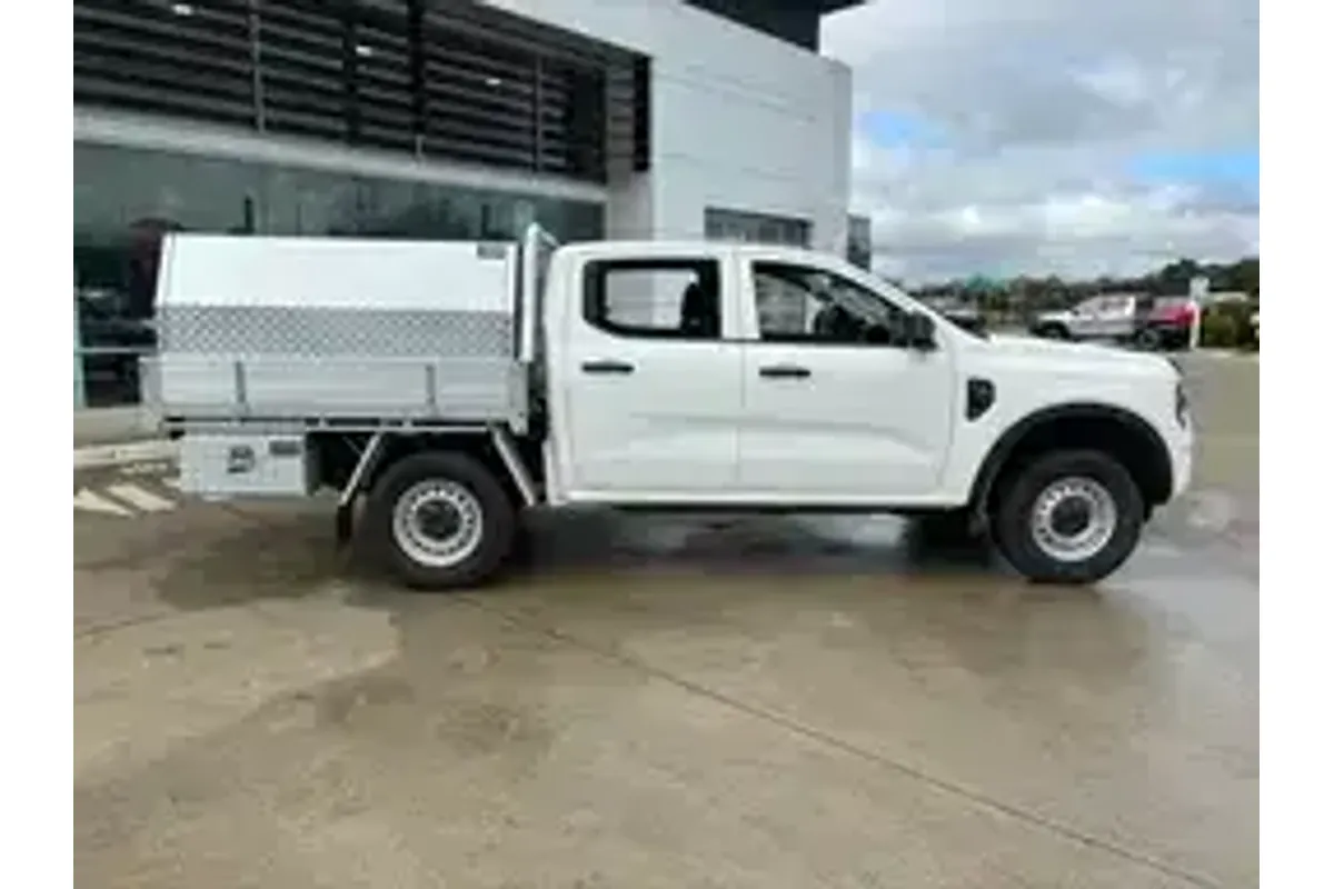 2023 Ford Ranger XL Hi-Rider Rear Wheel Drive 2.0L image 9