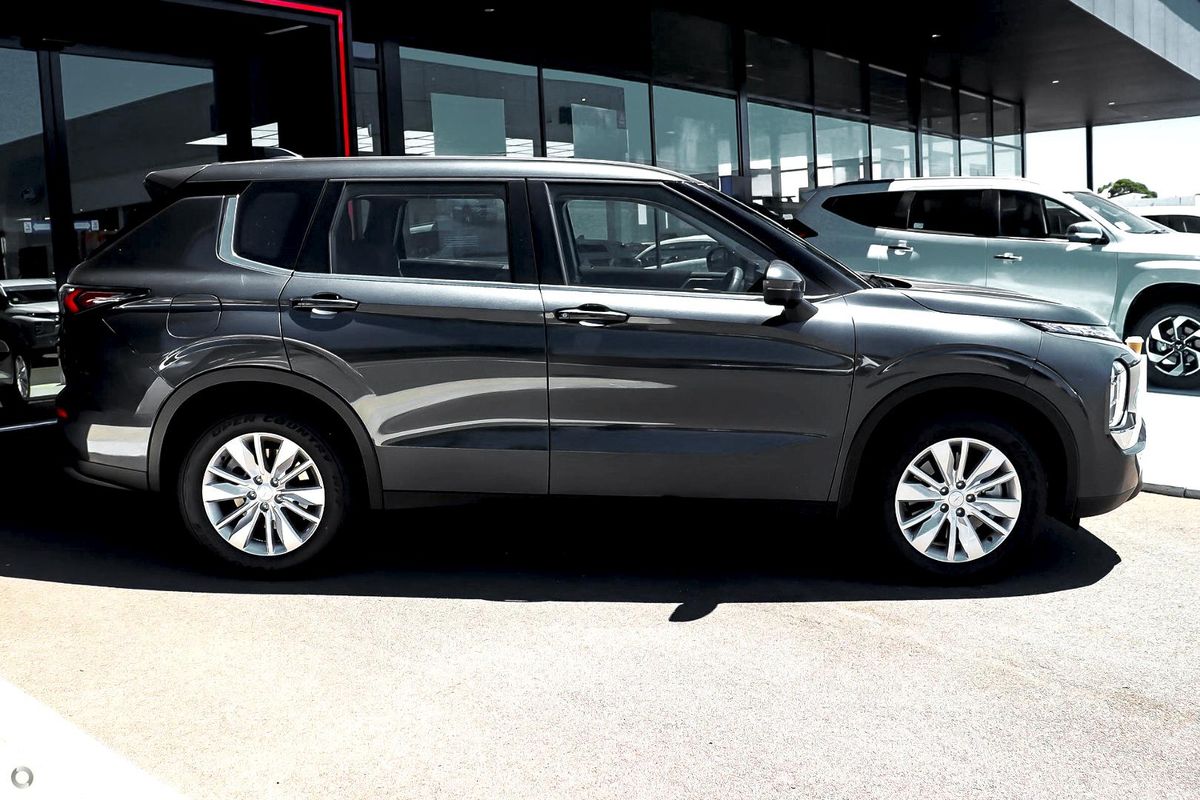2026 Mitsubishi Outlander ES ZM