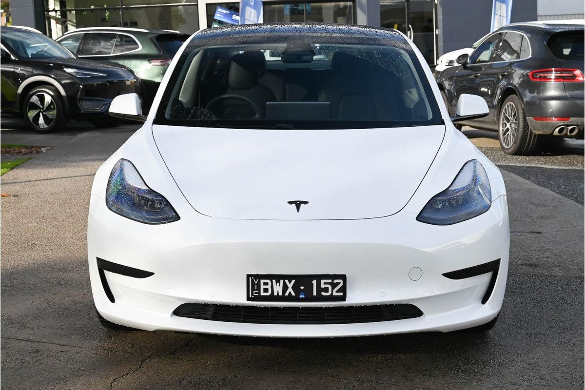 2022 Tesla Model 3 Rear-Wheel Drive