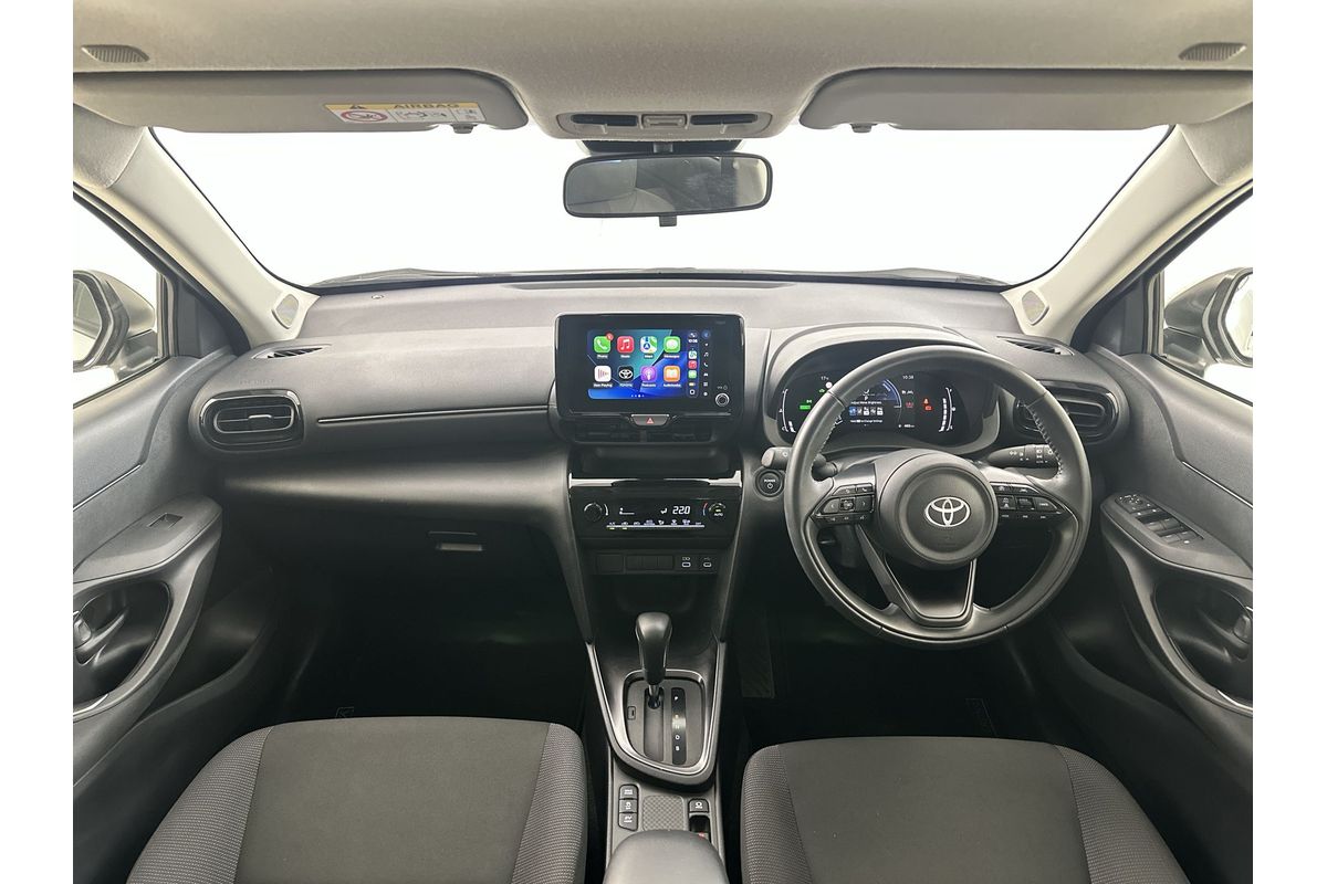 2025 Toyota Yaris Cross GXL MXPJ10R