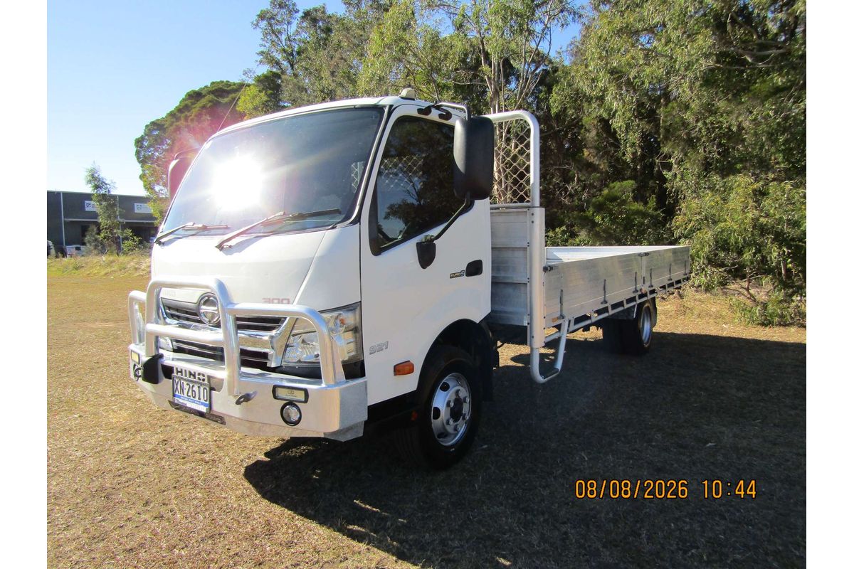 2019 Hino 300 Series 921 XXLONG XJC740R REAR WHEEL DRIVE