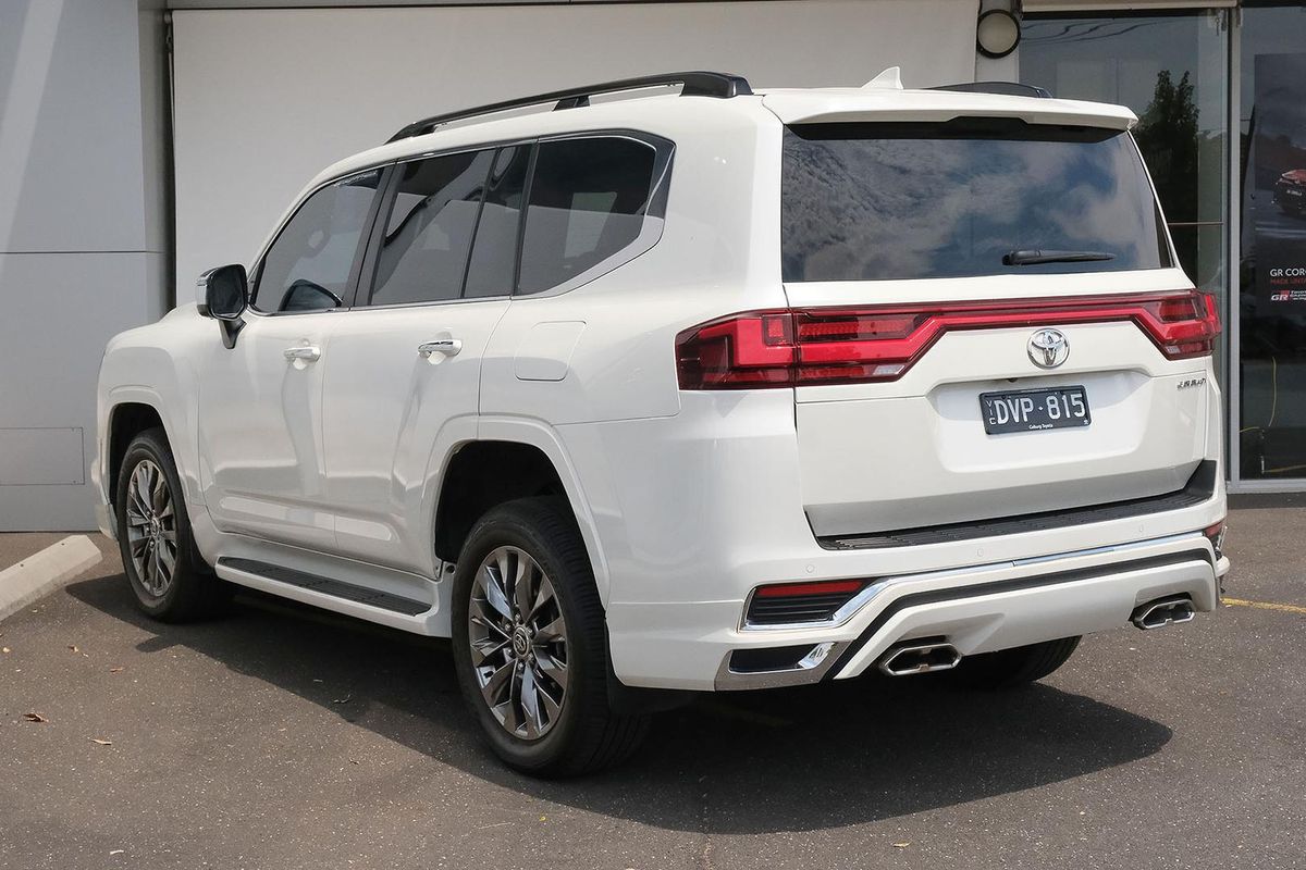 2023 Toyota Landcruiser Sahara ZX FJA300R