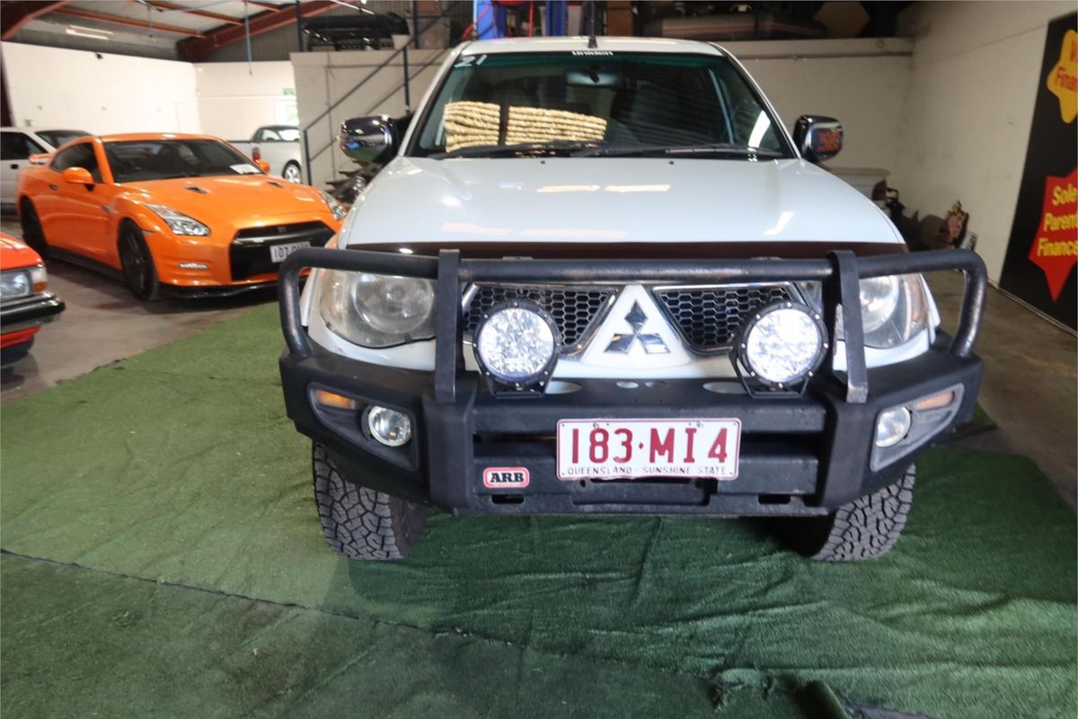 2014 Mitsubishi Triton GLX-R MN 4X4