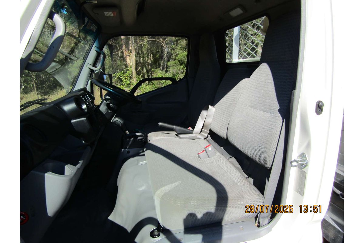 2018 Hino 300 Series 616 IFS AUTO SWB XZU605R 4x2 image 7