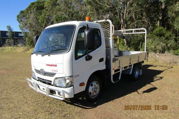 2018 Hino 300 Series 616 IFS AUTO SWB XZU605R 4x2