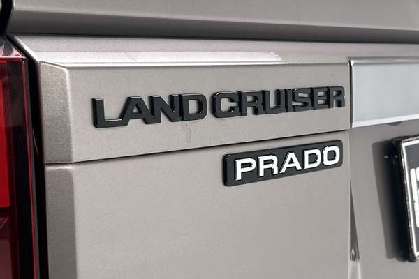 2025 Toyota Landcruiser Prado GXL GDJ251R thumb-21