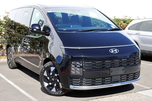 2026 Hyundai STARIA Lounge US4.V4