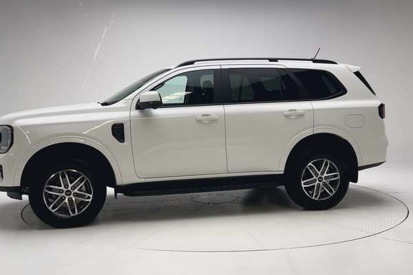 2025 Ford Everest Trend 2.0L thumb-6