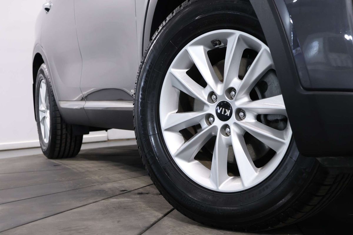 2018 Kia Sorento Si UM