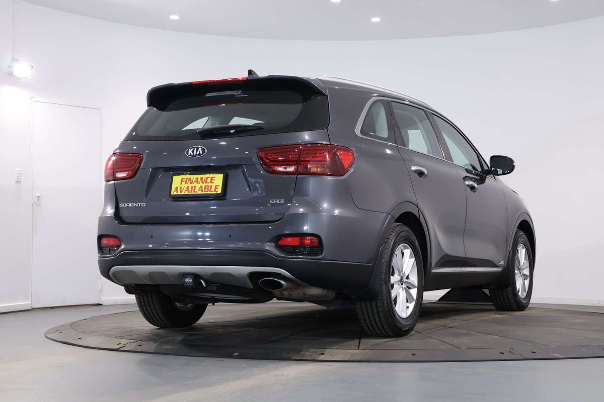 2018 Kia Sorento Si UM