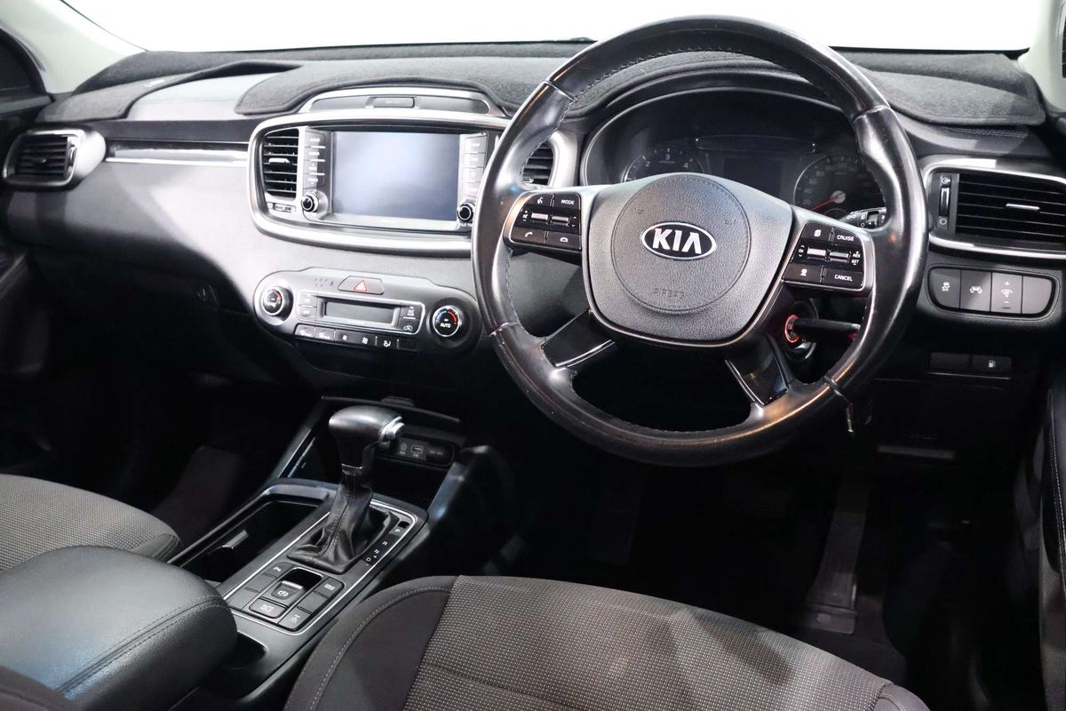 2018 Kia Sorento Si UM