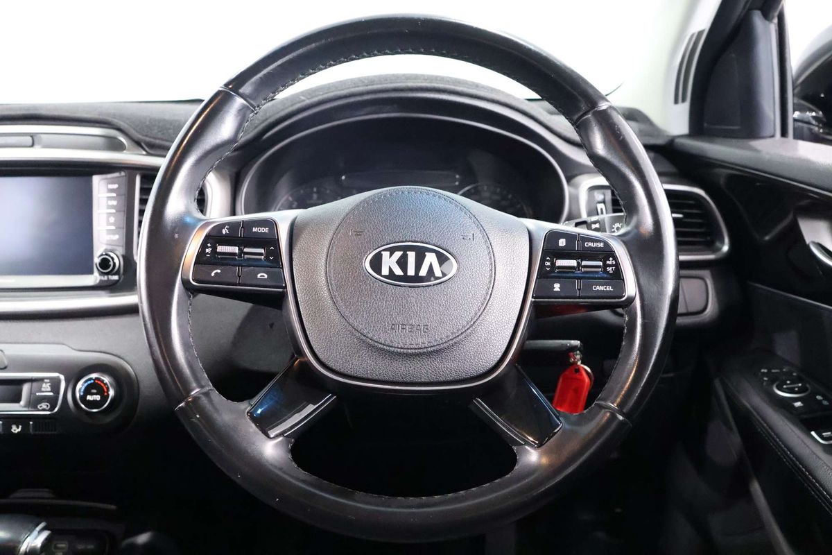 2018 Kia Sorento Si UM