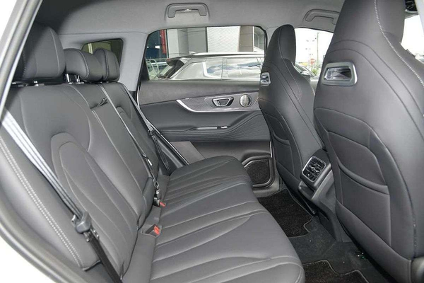 2026 Chery Tiggo 7 Super Hybrid Urban T32 thumb-9