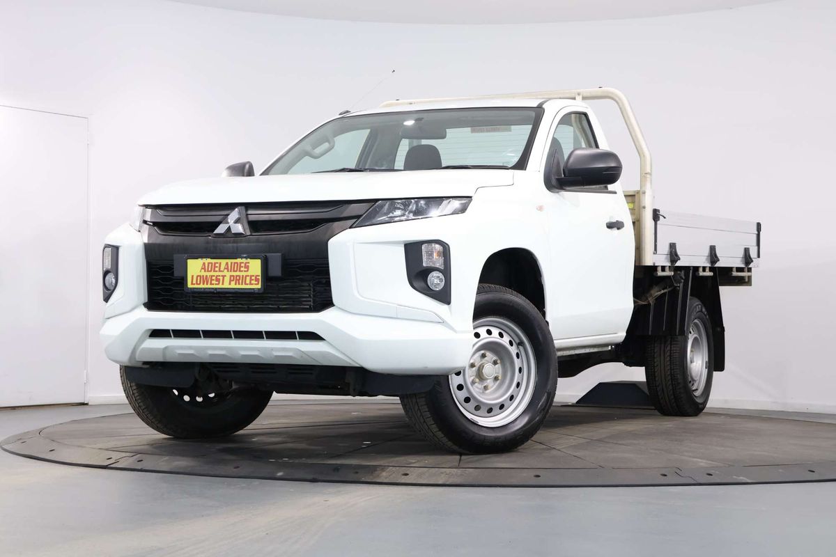 2021 Mitsubishi Triton GLX MR 4X4