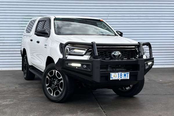 2024 Toyota Hilux SR5 48V GUN126R 4X4