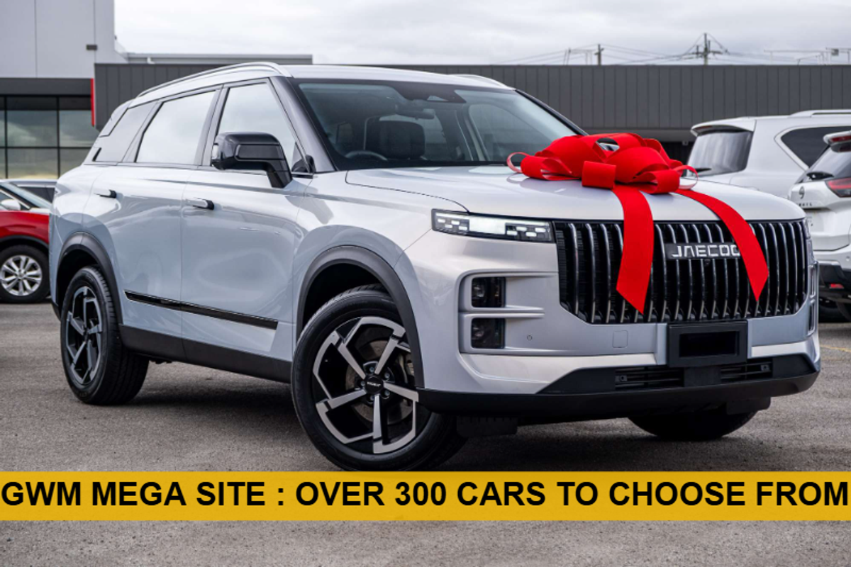 2025 OMODA JAECOO J7 Track