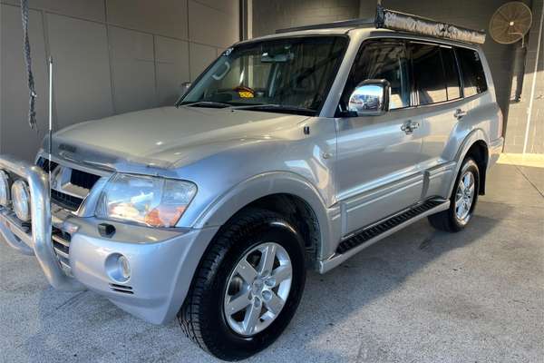 2006 Mitsubishi Pajero Exceed NP