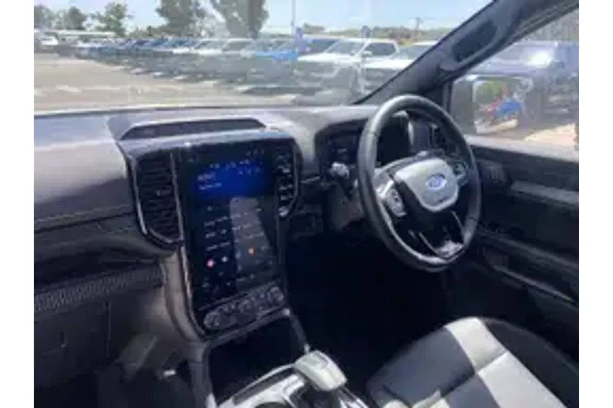 2025 Ford Ranger Wildtrak X 4X4 2.0L image 2