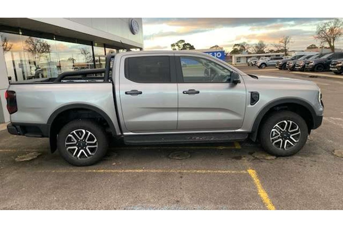 2025 Ford Ranger Sport 4X4 3.0L image 8