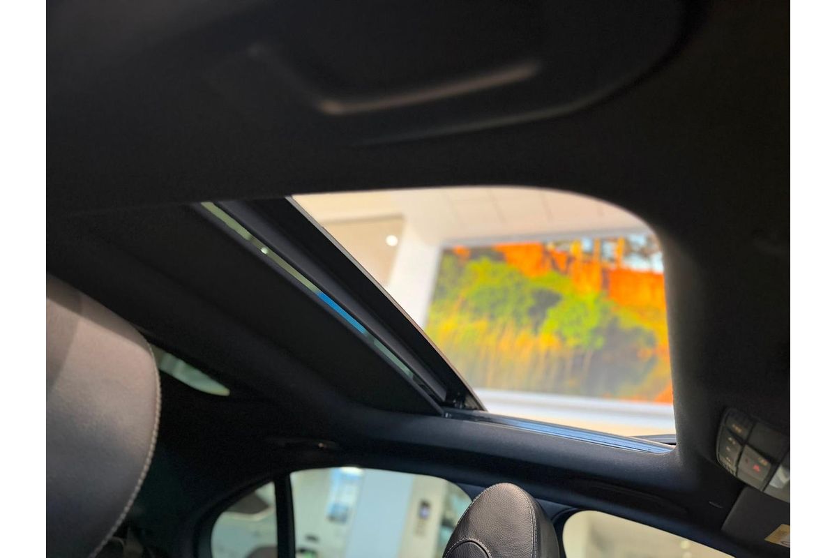 2021 Mercedes-Benz C-Class C300 W205