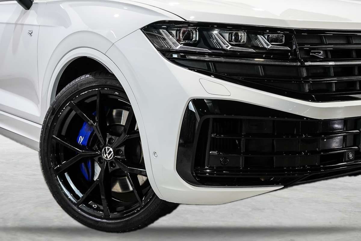 2025 Volkswagen Touareg R RC