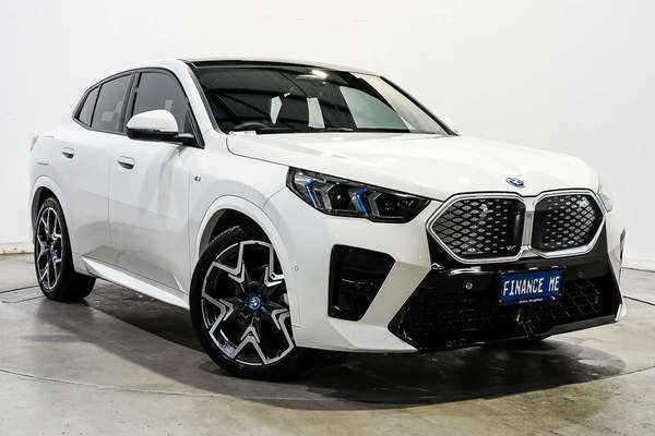 2024 BMW iX2 eDrive20 M Sport U10