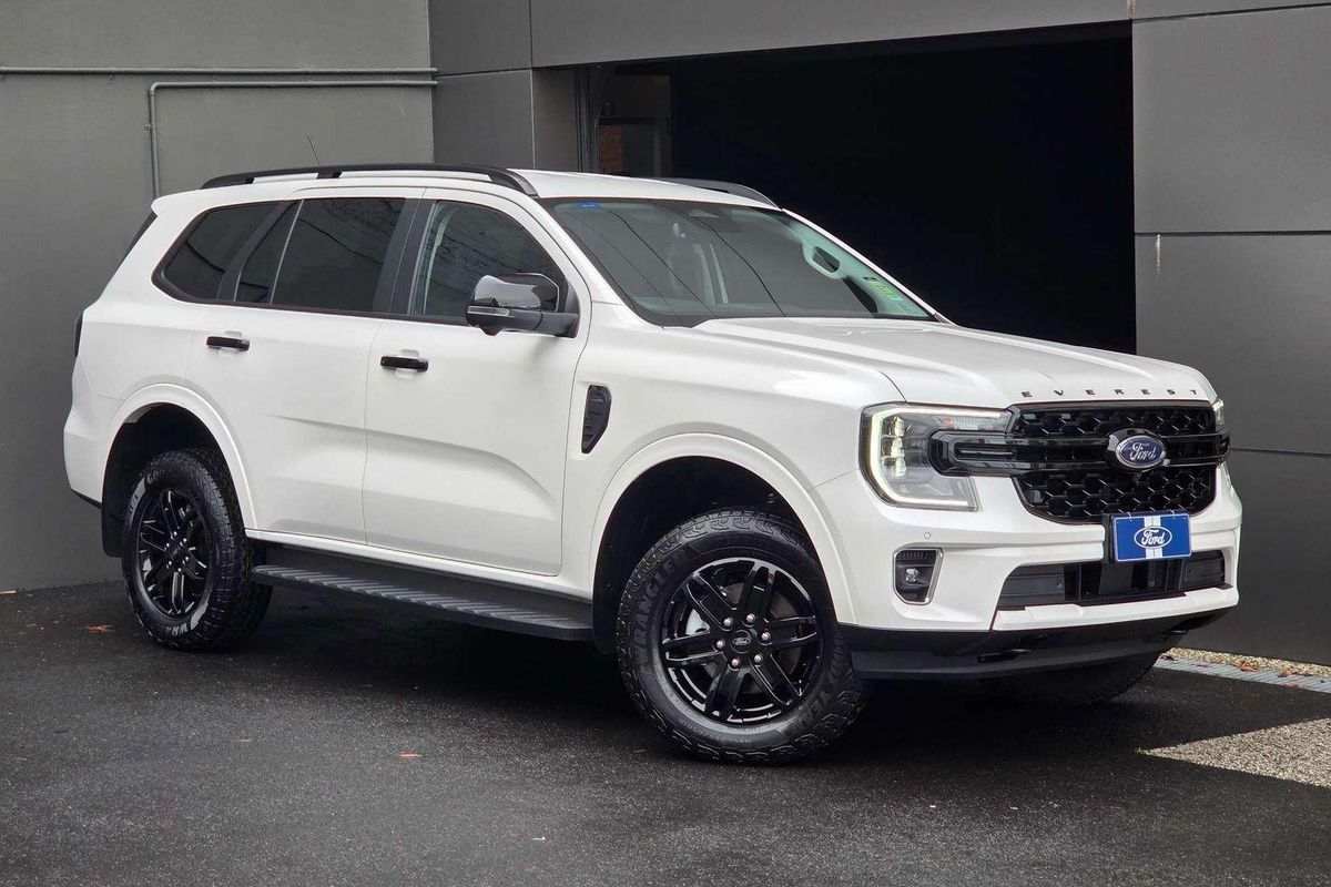 2026 Ford Everest Black Edition 2.0L