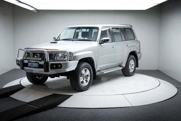 2015 Nissan Patrol ST Y61