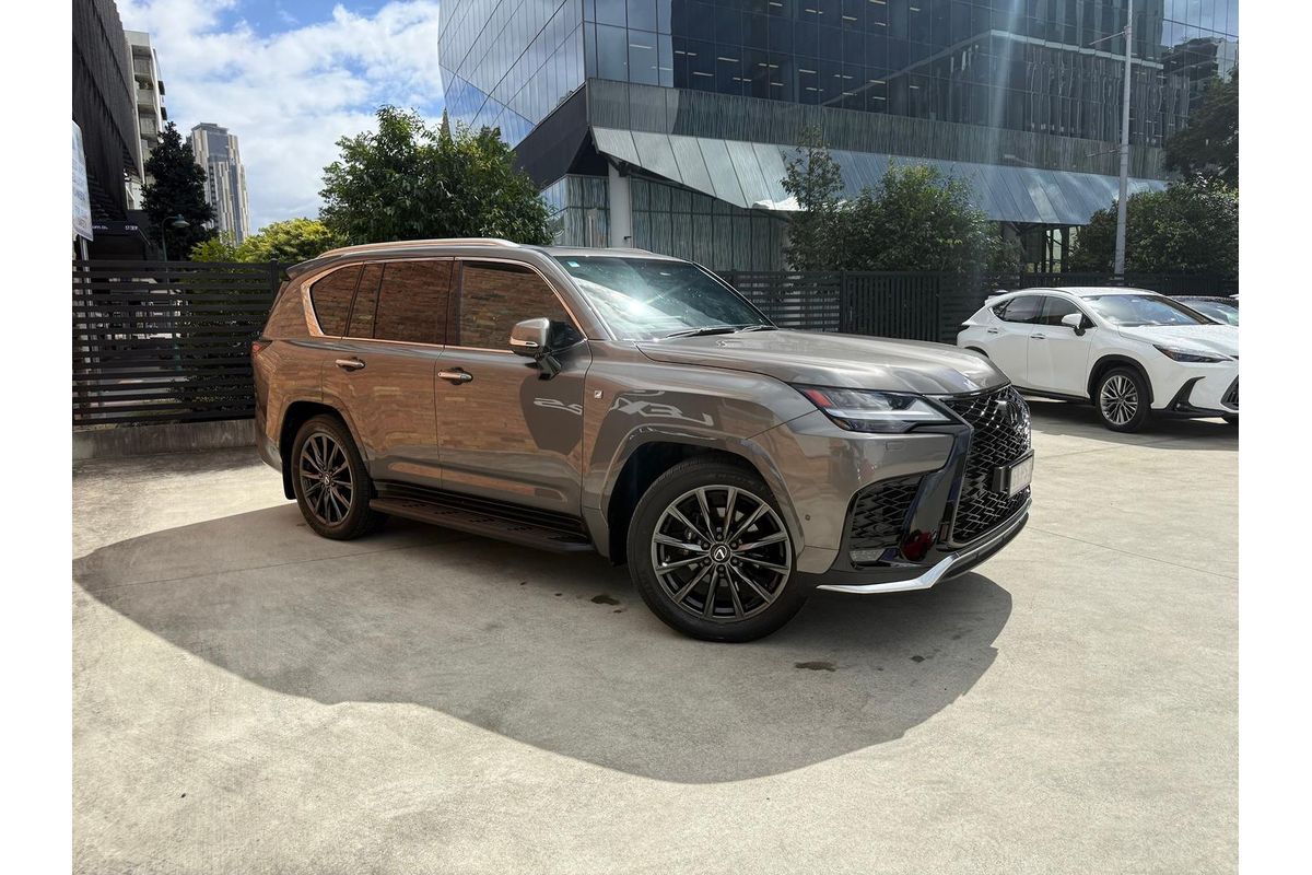 2025 Lexus LX LX700h F Sport VJH310R