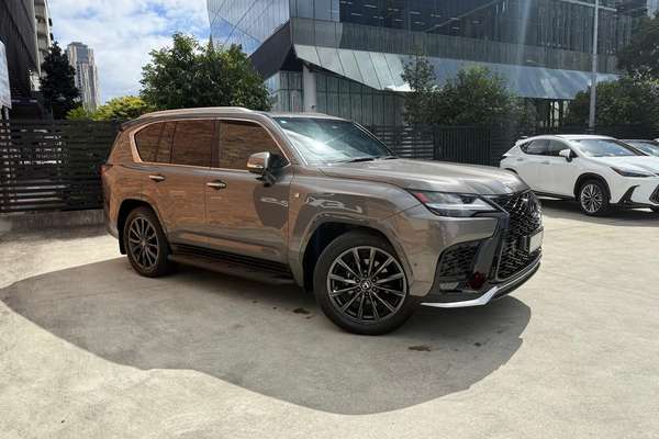 2025 Lexus LX LX700h F Sport VJH310R