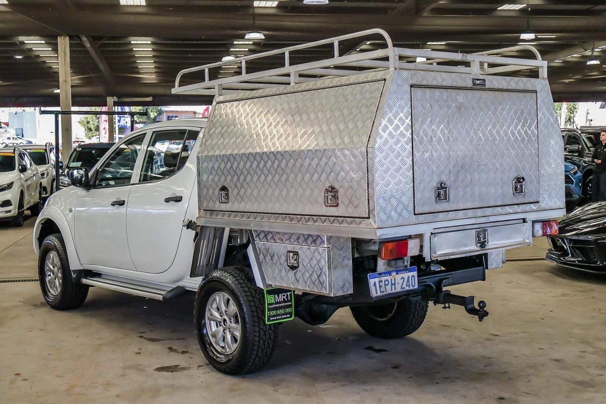 2014 Mitsubishi Triton GLX MN 4X4