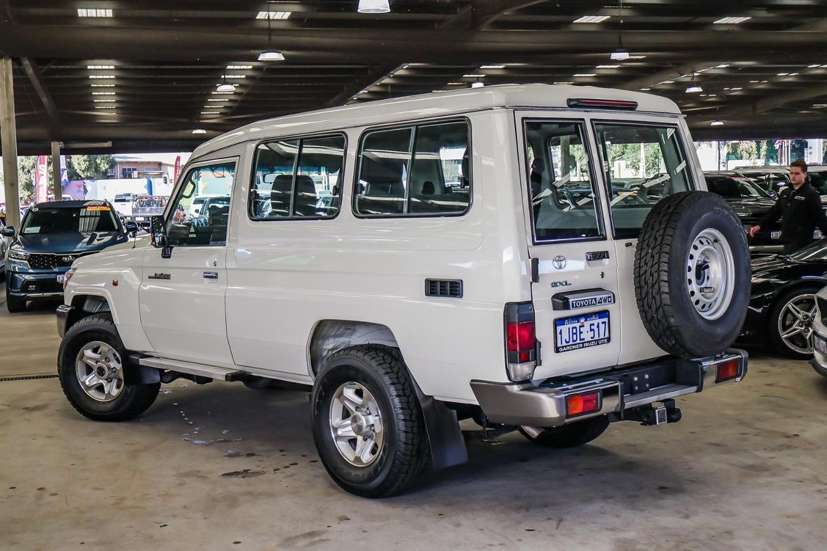 2022 Toyota Landcruiser GXL Troopcarrier VDJ78R