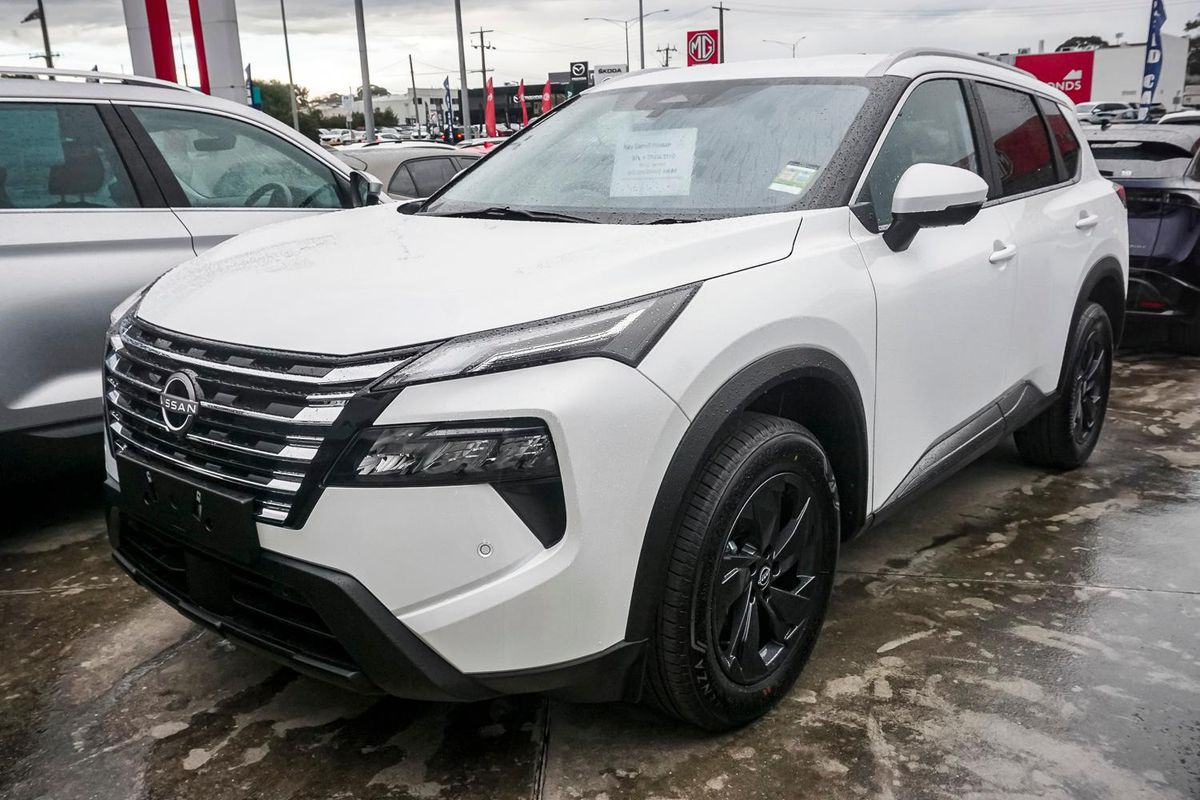 2026 Nissan X-TRAIL ST-L T33