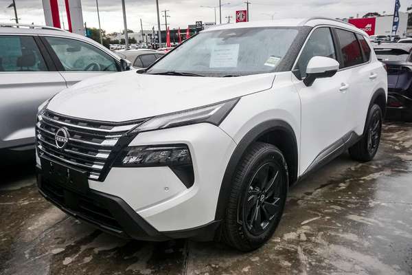 2026 Nissan X-TRAIL ST-L T33