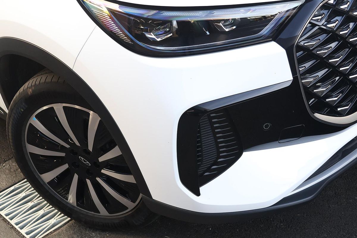 2026 Chery Tiggo 8 Super Hybrid Urban T31