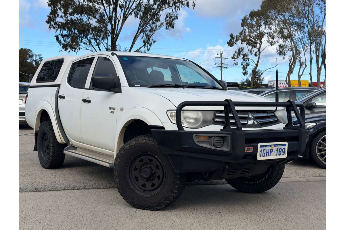 2011 Mitsubishi Triton GLX MN 4X4