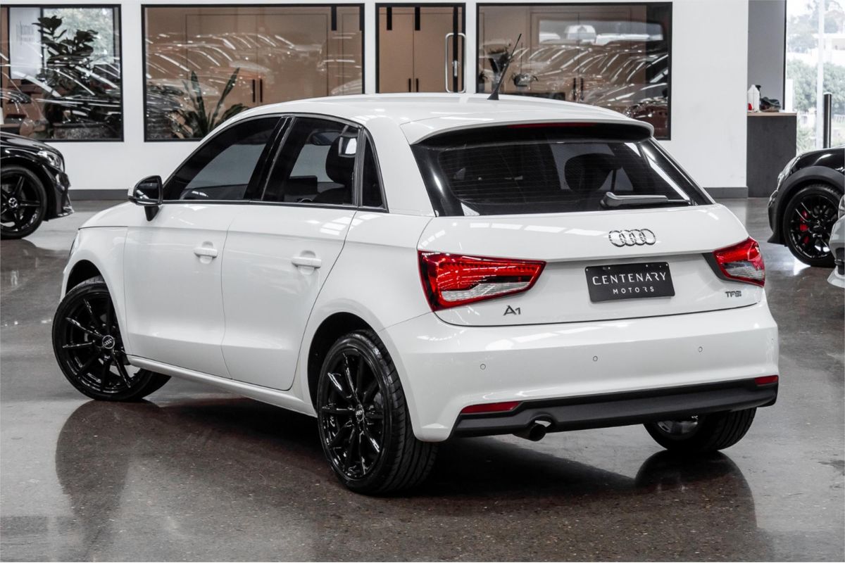 2016 Audi A1 8X