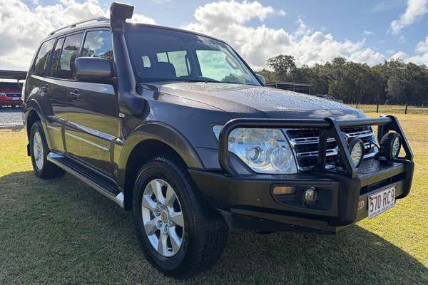 2011 Mitsubishi Pajero Platinum NT