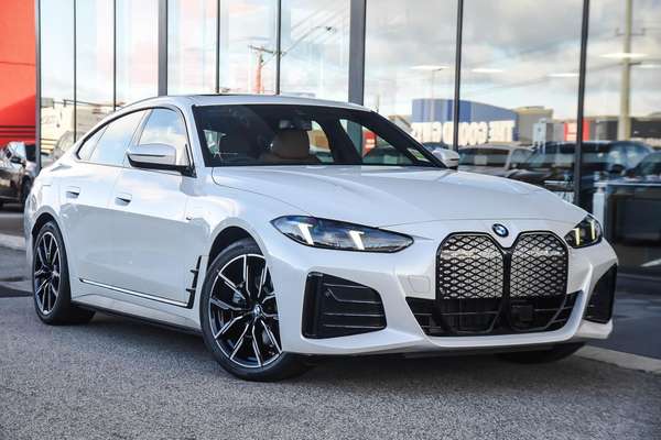 2026 BMW i4 eDrive35 G26 LCI