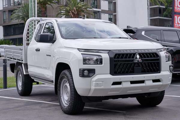 2026 Mitsubishi Triton GLX MV 4X4