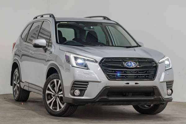 2022 Subaru Forester 2.5i Premium S5