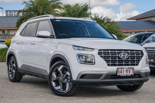 2023 Hyundai Venue Elite QX.V5