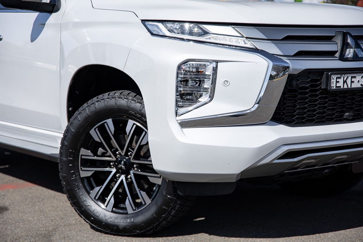 2020 Mitsubishi Pajero Sport Exceed QF