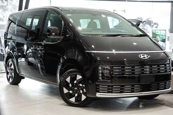 2026 Hyundai STARIA Lounge US4.V4