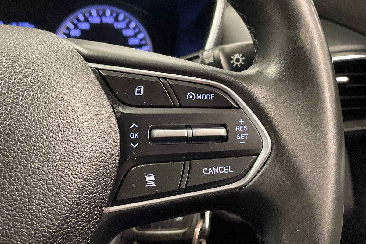2019 Hyundai Santa Fe Active TM.2